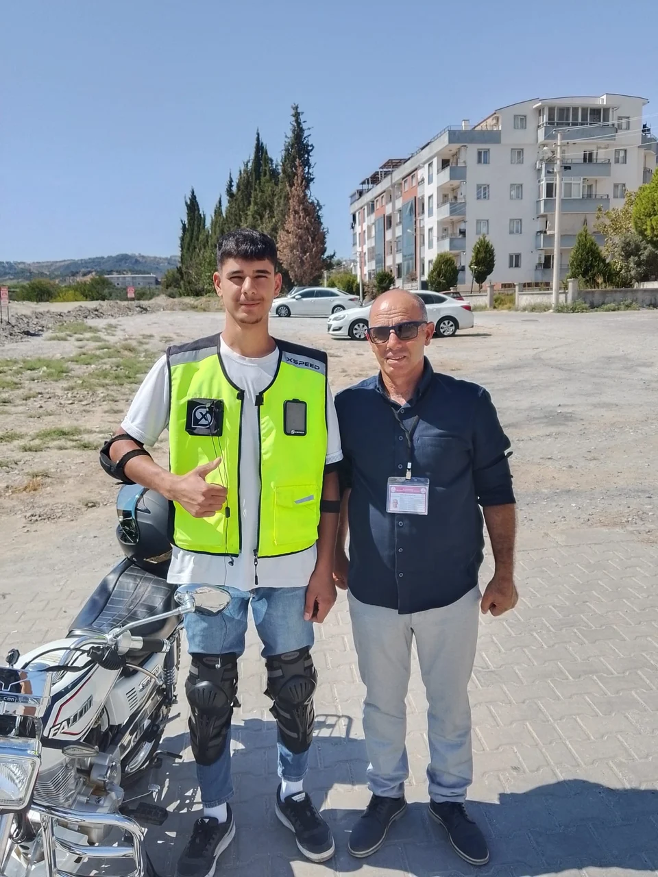 Efeler Sürücü Kursu — Parkurda Biz, 13